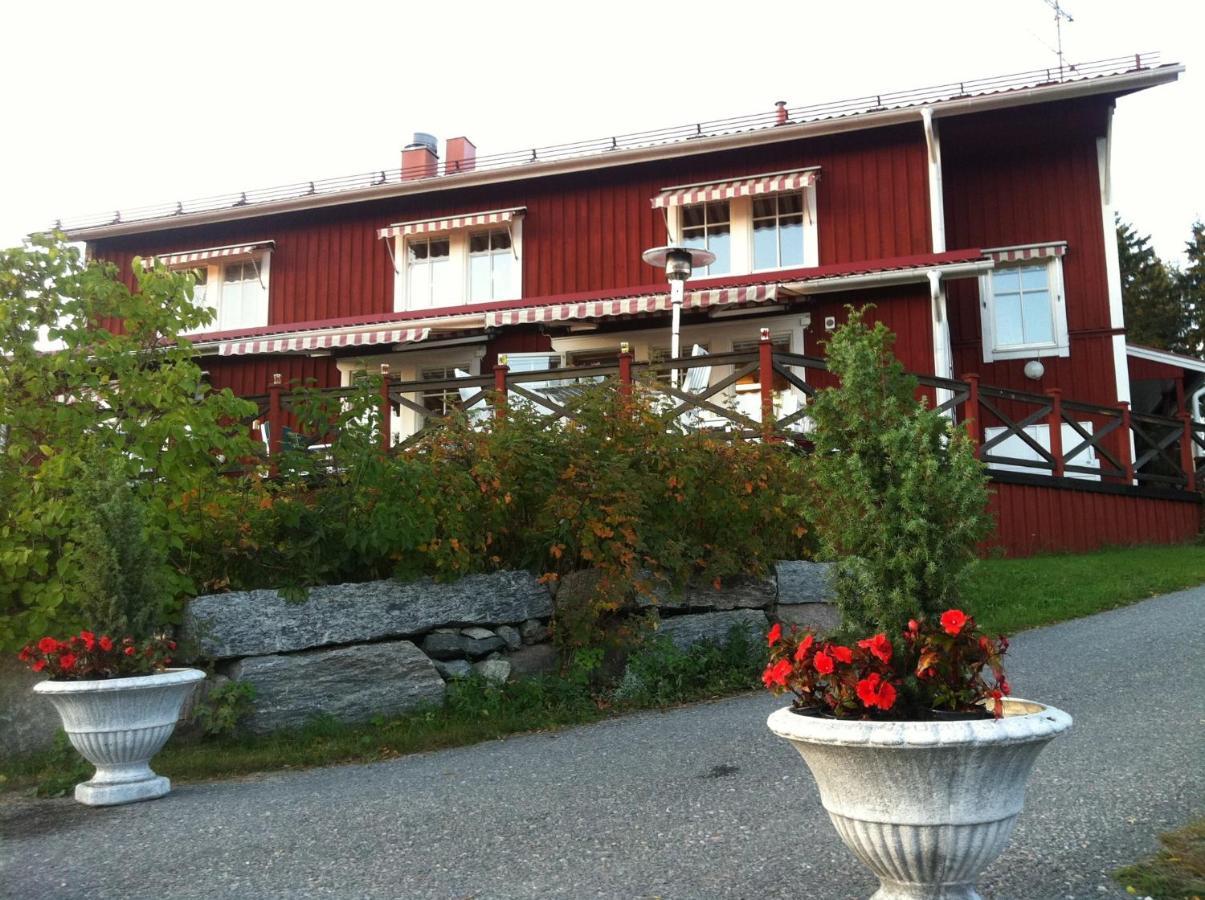 Pensionatet I Mellanfjaerden Albergue Kvarnmon Exterior foto